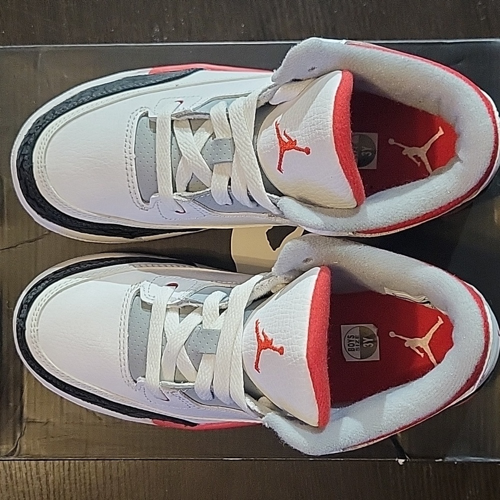 Jordan 3 Retro Rare "Fire Red" (2013) (PS) Boys 3Y Girls 4.5 Brand New W/Box - Picture 6 of 11